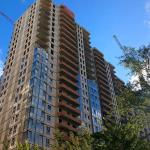Продам 2-кімнатну квартиру в новобудові, ЖК&nbsp;4&nbsp;Сезони, 62.10 м², без ремонту