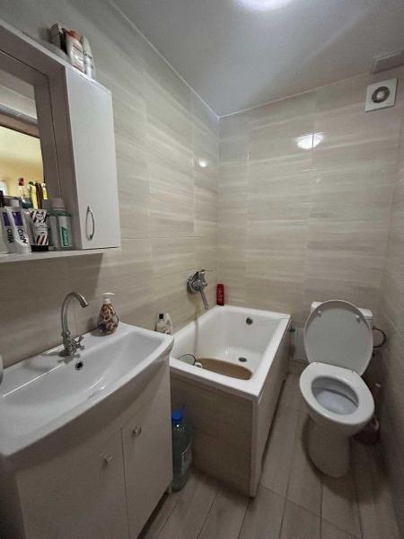 Продам 2-комнатную квартиру