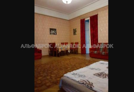 Продам 2-комнатную квартиру