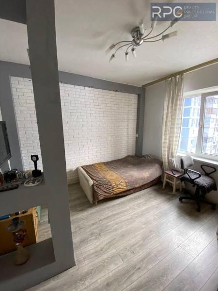 Продам 2-кімнатну квартиру