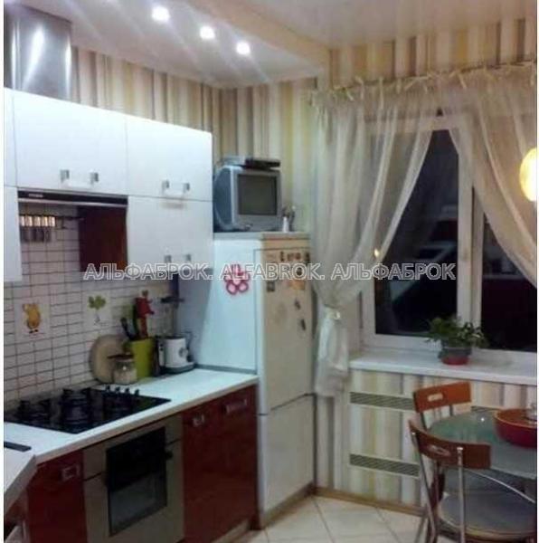 Продам 3-кімнатну квартиру