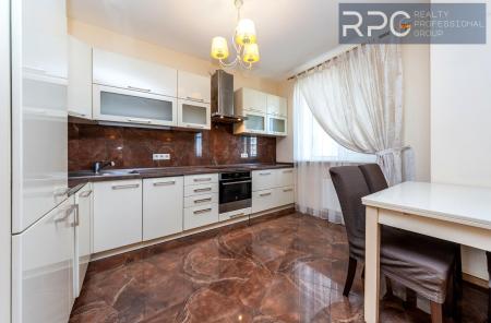 Продам 3-кімнатну квартиру