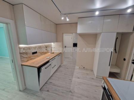 Продам 2-комнатную квартиру