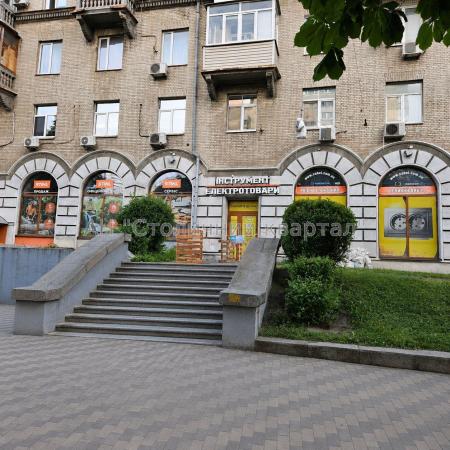 Здам торгівельне приміщення