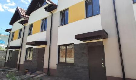 Продам 3-поверховий таунхаус