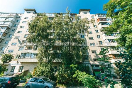 Продам 2-кімнатну квартиру