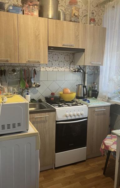 Продам 2-кімнатну квартиру