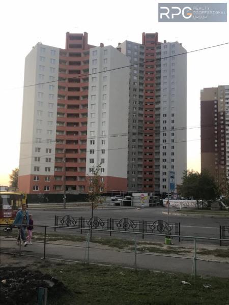 Продам 1-кімнатну квартиру в новобудові, ЖК Вул. Милославська, 18