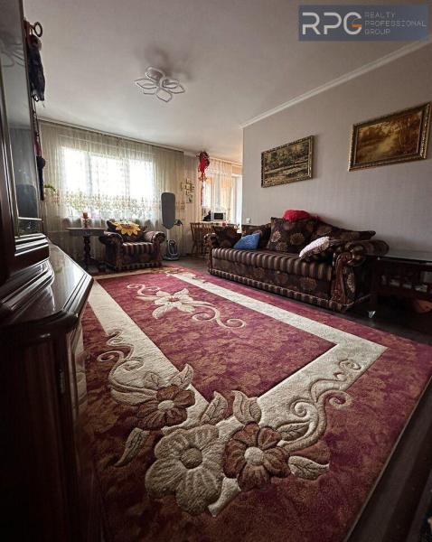 Продам 3-кімнатну квартиру