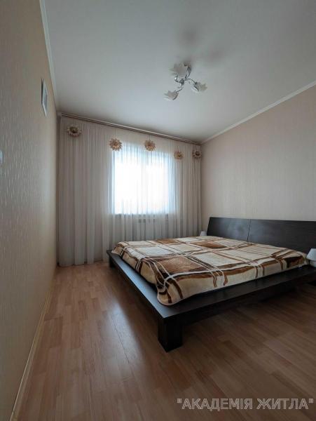 Продам 2-комнатную квартиру