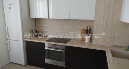 Продам 3-кімнатну квартиру