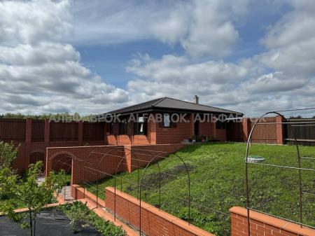 Продам 2-поверховий будинок