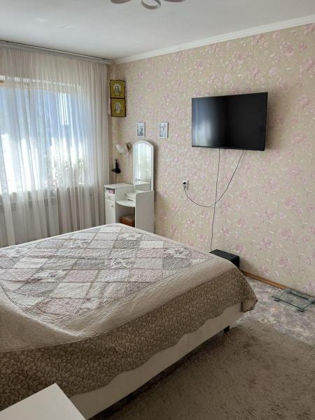 Продам 3-комнатную квартиру