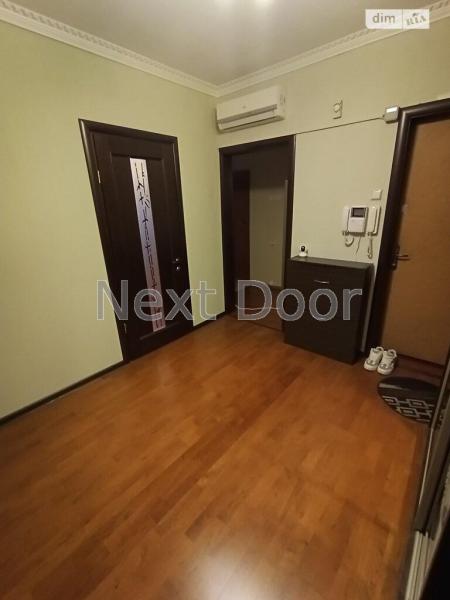 Продам 3-кімнатну квартиру