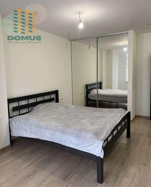 Продам 3-кімнатну квартиру, ЖК «Дмитрієвський 3»