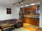 Продам 2-комнатную квартиру, 77 м², евроремонт