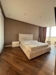 Продам 2-комнатную квартиру в новостройке, ЖК «Киевская Венеция», 87 м², евроремонт