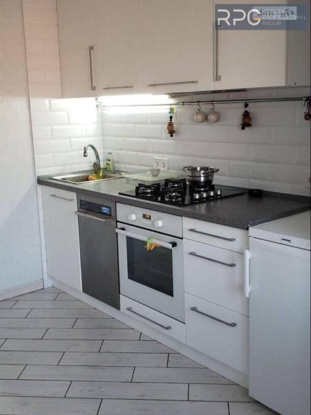 Продам 2-кімнатну квартиру