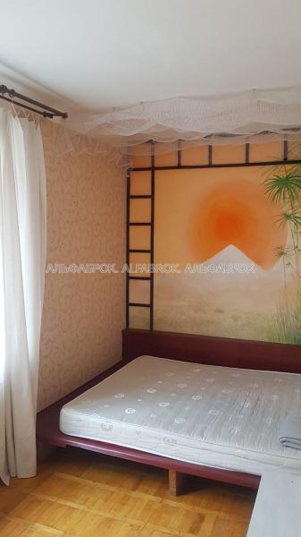 Продам 2-кімнатну квартиру