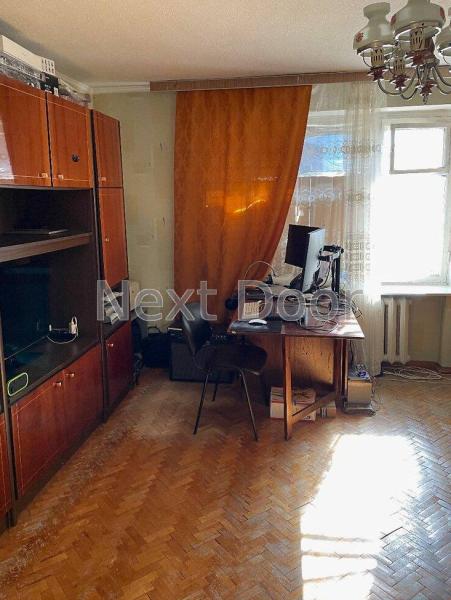 Продам 2-кімнатну квартиру