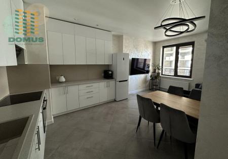 Продам 2-кімнатну квартиру, ЖК «Акрополь»