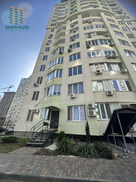 Продам 3-кімнатну квартиру, ЖК «Одісей», СМУ-11