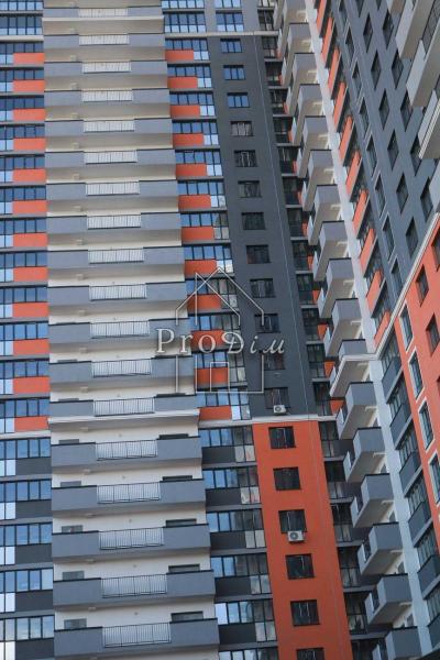 Продам 3-кімнатну квартиру в новобудові, ЖК Багговутівській
