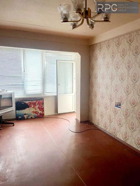 Продам 2-кімнатну квартиру