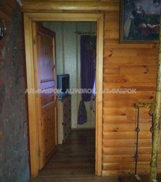 Продам 2-этажный дом