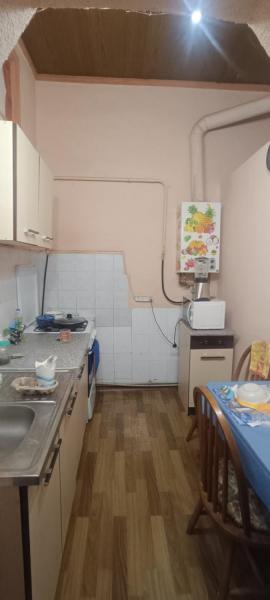 Продам 2-кімнатну квартиру