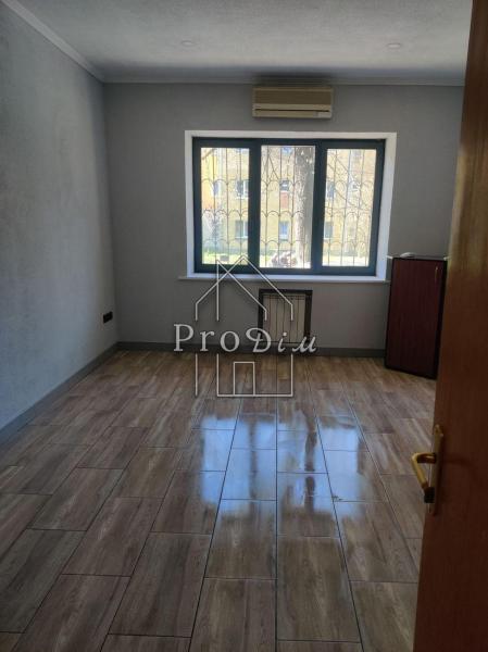 Продам 2-кімнатну квартиру