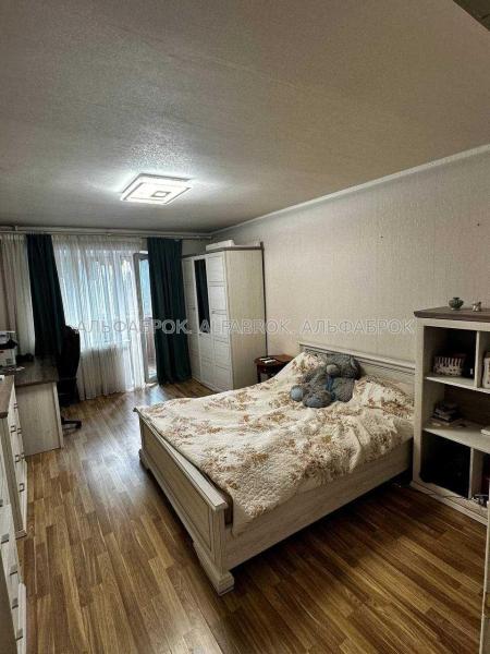 Продам 1-кімнатну квартиру