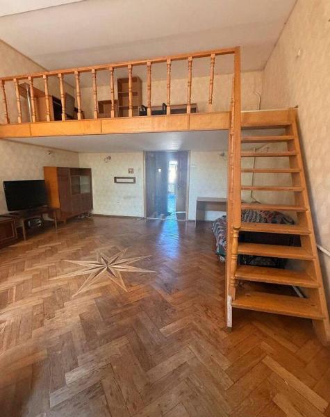 Продам 3-кімнатну квартиру
