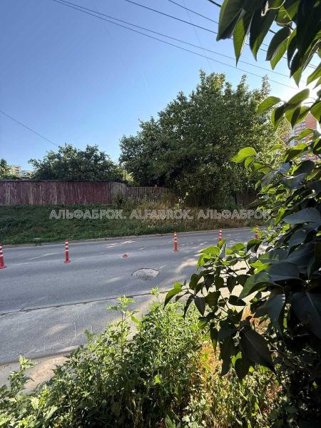 Продам участок под застройку частного дома