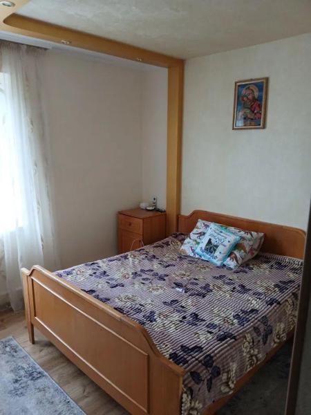 Продам 3-кімнатну квартиру