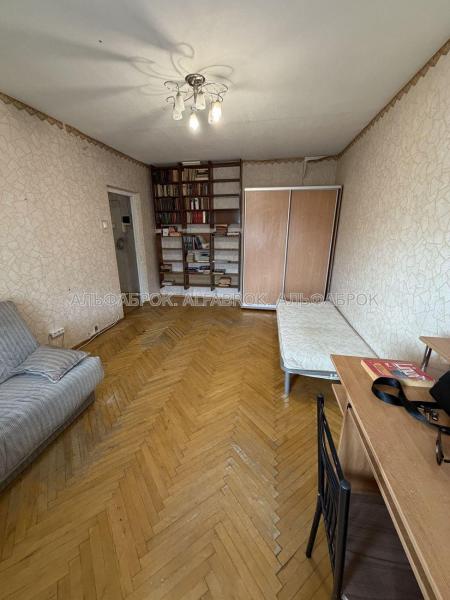 Продам 2-кімнатну квартиру