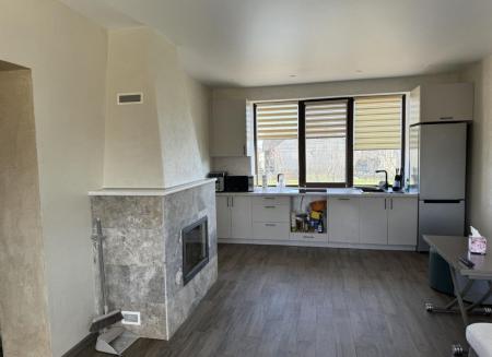 Продам 2-поверховий будинок