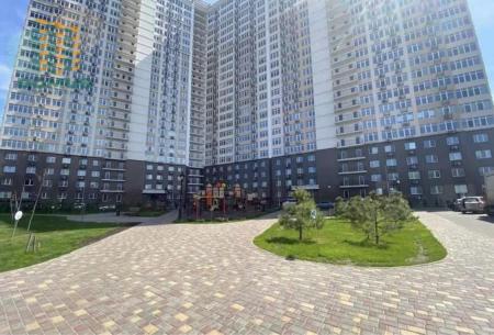 Продам 3-кімнатну квартиру, ЖК «Тридцять четверта перлина»