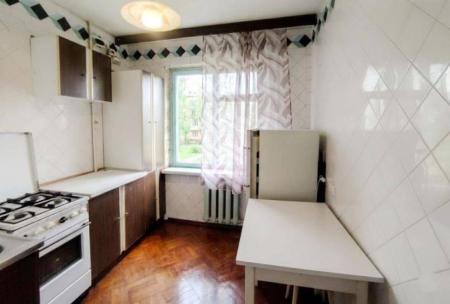 Продам 2-кімнатну квартиру