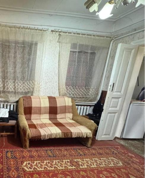 Продам 2-комнатную квартиру