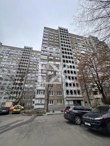 Продам 3-комнатную квартиру