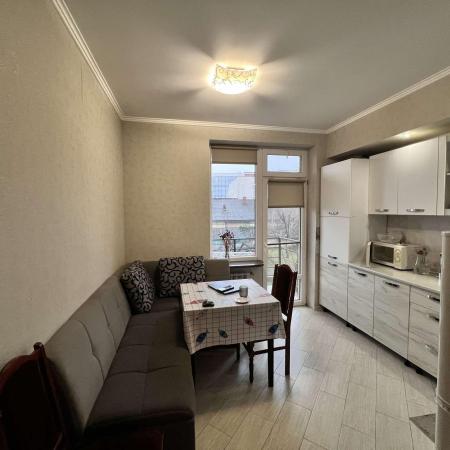 Продам 1-кімнатну квартиру в новобудові