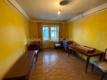 Продам 3-кімнатну квартиру