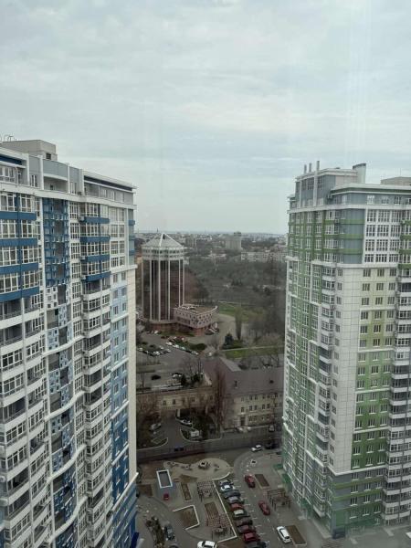 Продам 1-комнатную квартиру в новостройке, ЖК «Четыре сезона»