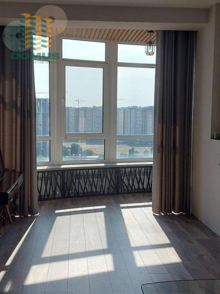 Продам 2-кімнатну квартиру, ЖК «Армійський»