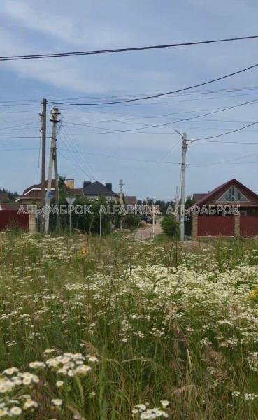 Продам ділянку під забудову приватного будинку