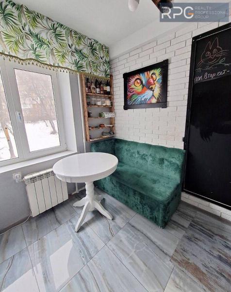 Продам 2-кімнатну квартиру