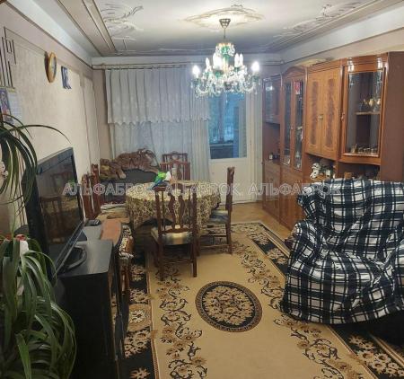 Продам 3-комнатную квартиру