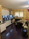 Продам 2-кімнатну квартиру в новобудові, 50 м², косметичний ремонт