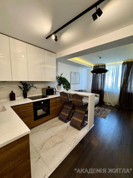 Сдам 2-комнатную квартиру в новостройке, ЖК Статус Град